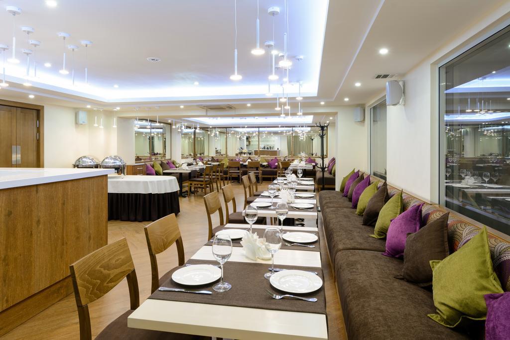 Apart Hotel 92/2 Karagandi Kültér fotó