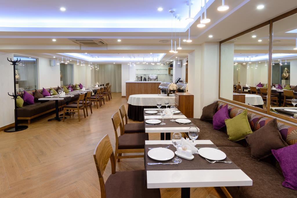 Apart Hotel 92/2 Karagandi Kültér fotó